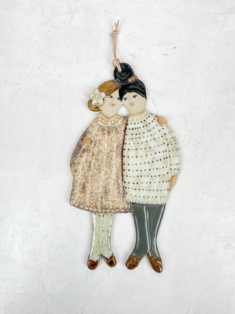 mia lindbirk wall hanging bestties