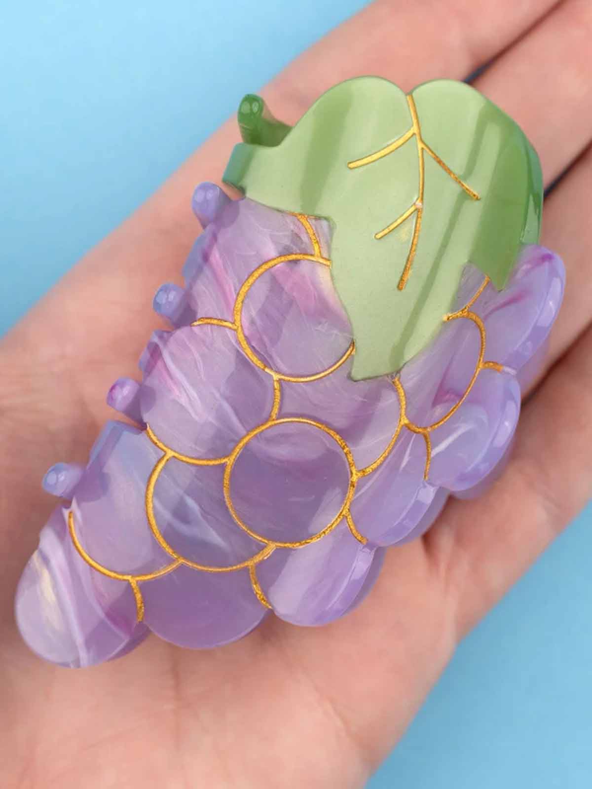 cou cou suzette - hair clipping grapes (3)