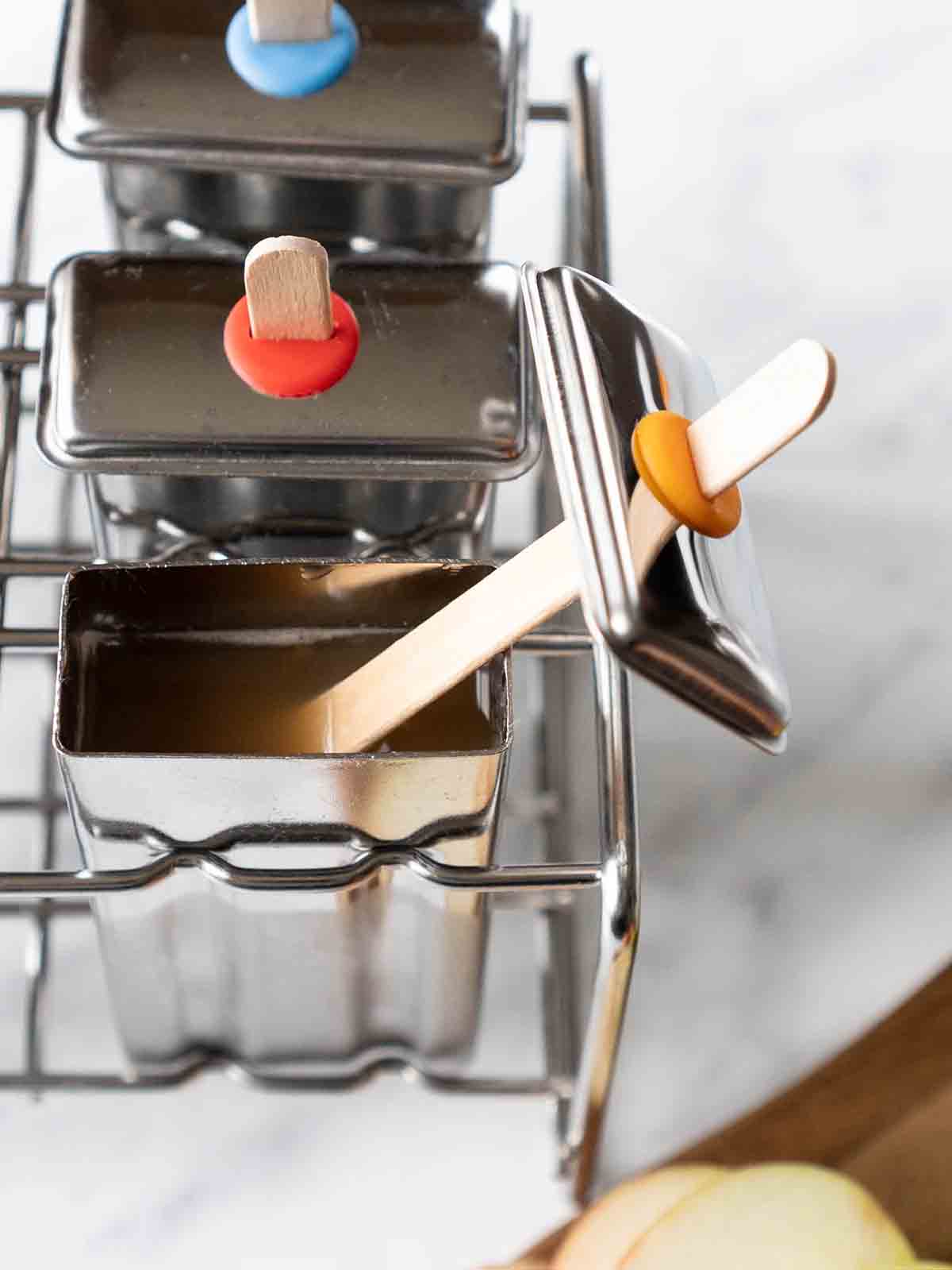 Pulito ice stick shape round in steel
