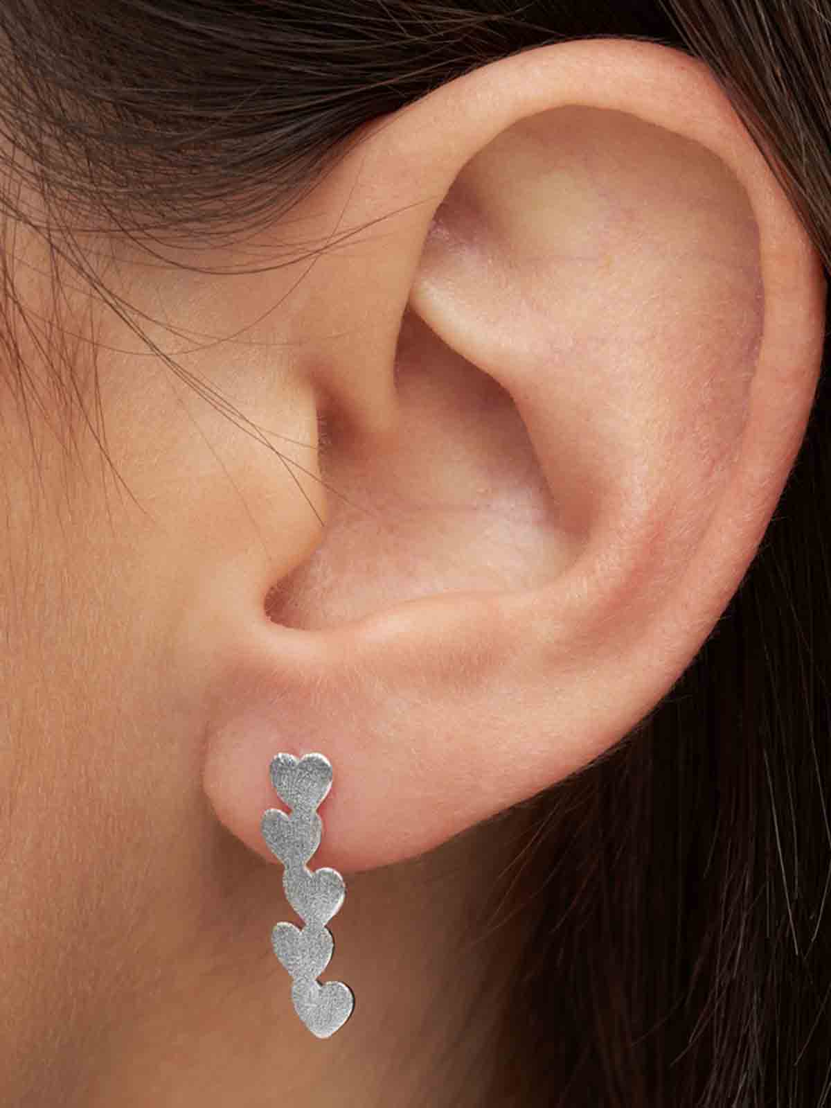 Lulu copenhagen earrings in silver and gold with pearls and crystals