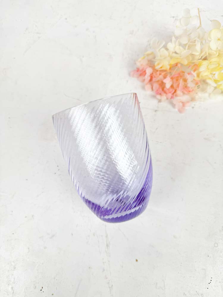 Anna von Lipa spiral glass in lilac purple