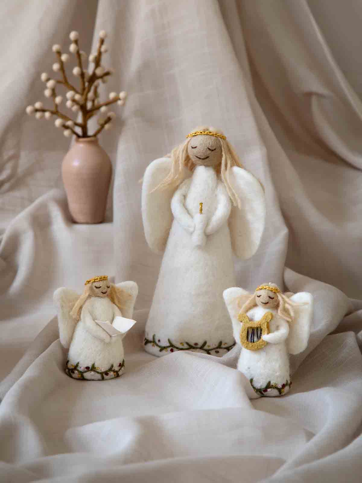 Christmas decorations in felt from the gry & sif angele