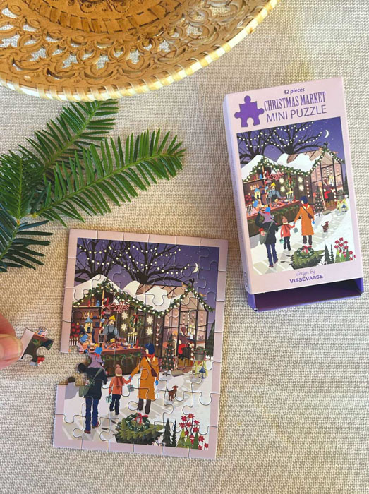 Mini puzzle game - Christmas market