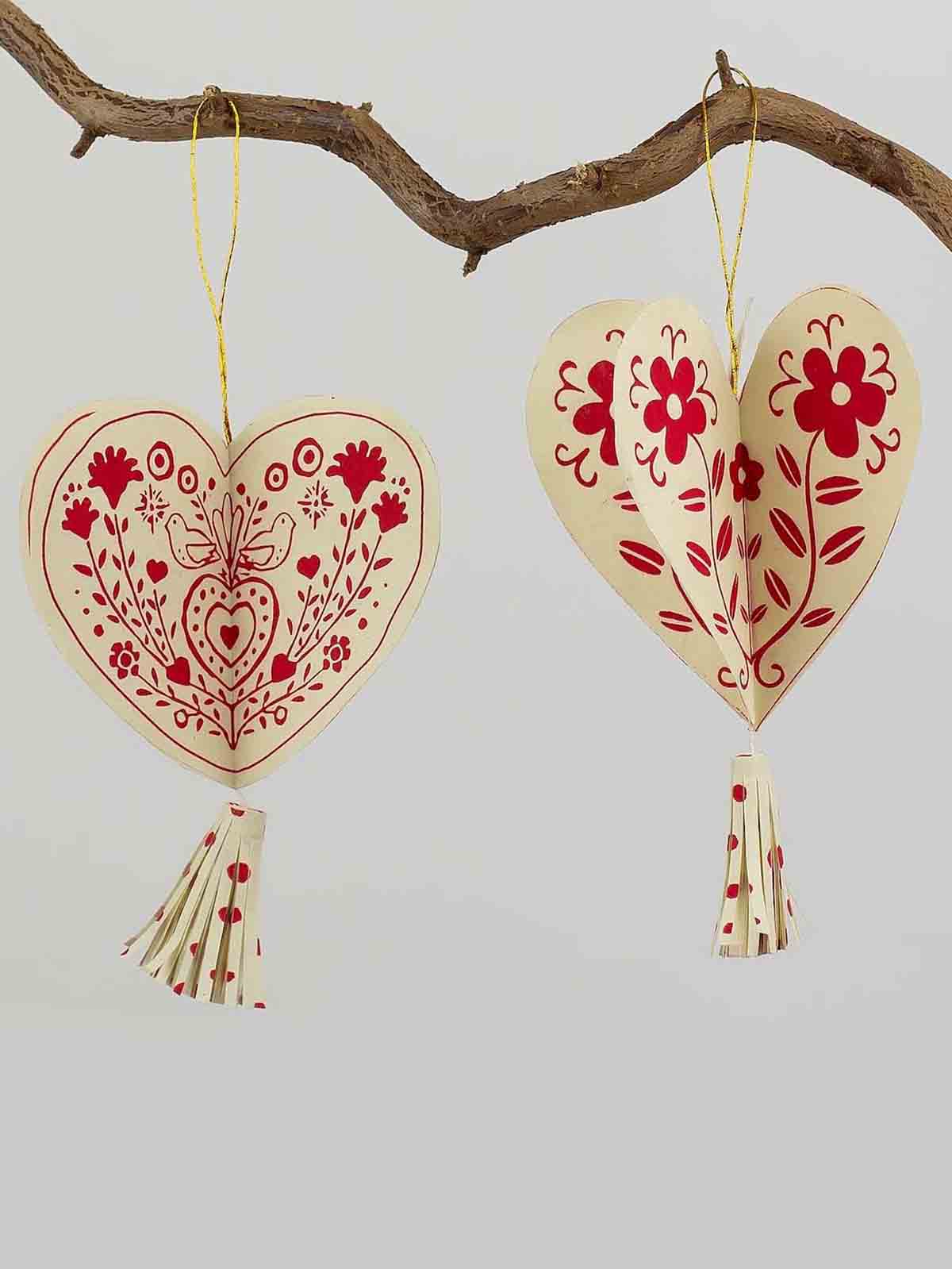 a world of craft paper Christmas decorations