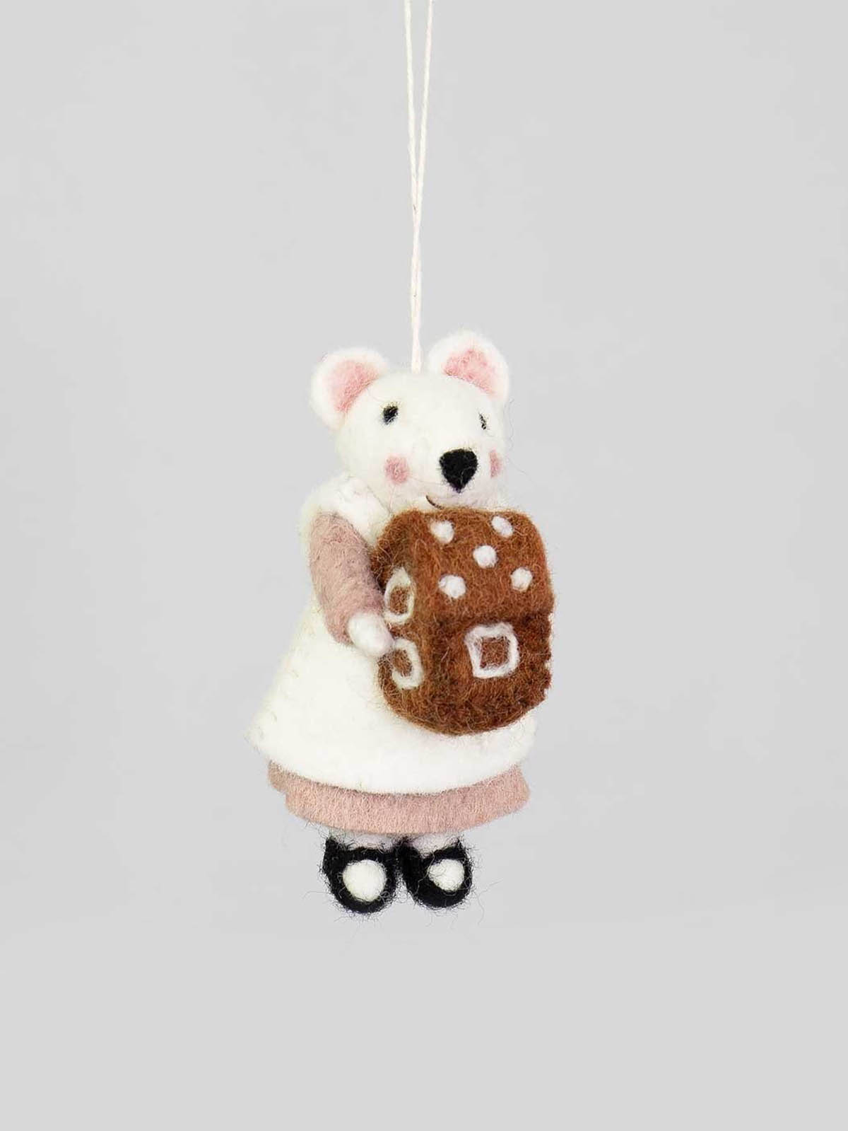 a world of craft - mice with gingerbread houses