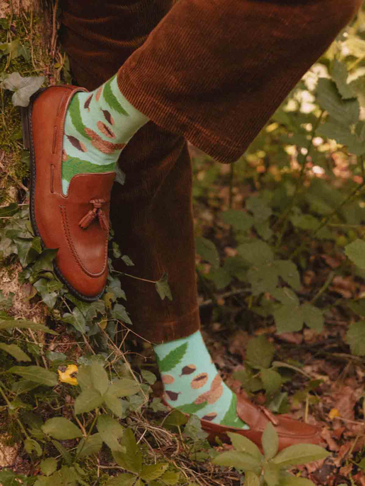cou cou suzette - socks in green with chestnuts (2)