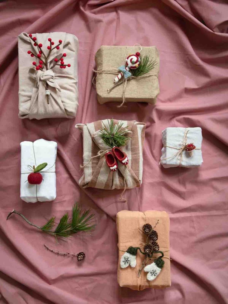 Christmas decorations in felt from kry & sif