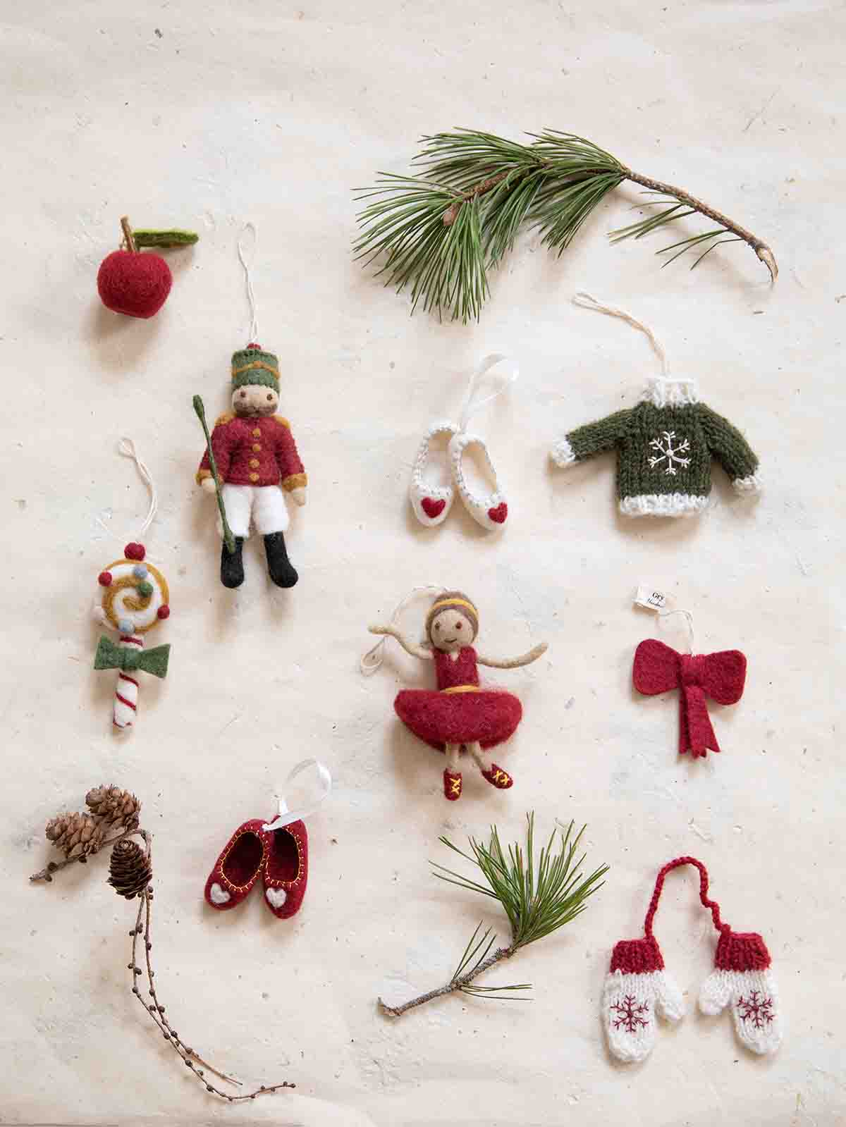 Christmas decorations in felt from kry & sif