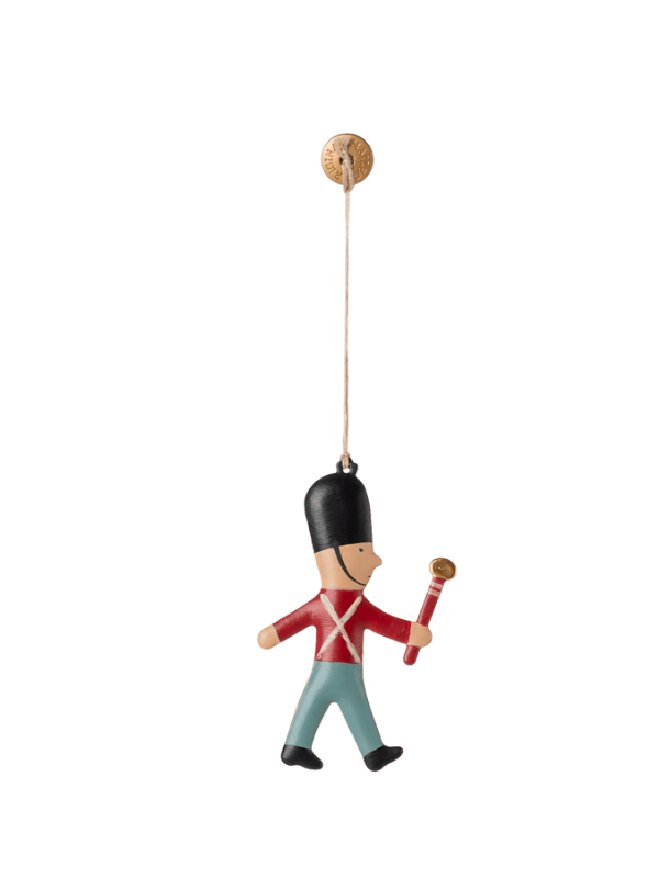 majestic metel ornament girder with rod