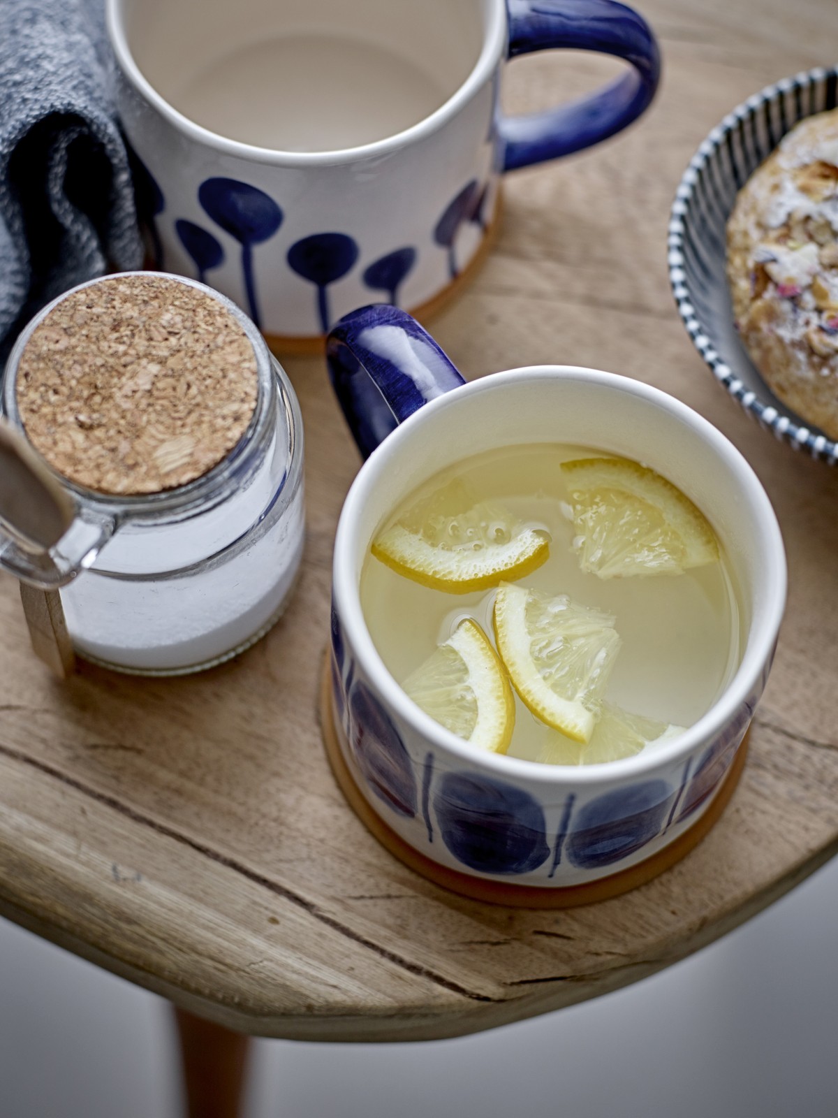 Alternative view of Linora Mug (3 pieces) - Blue and Off-white