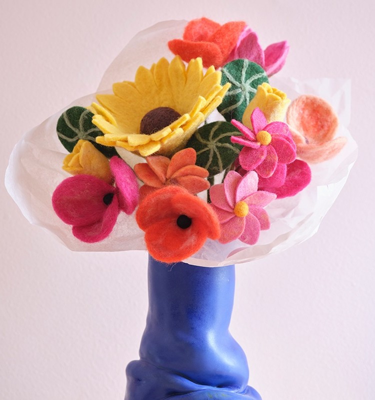 Aveva felt flowers fairetrade