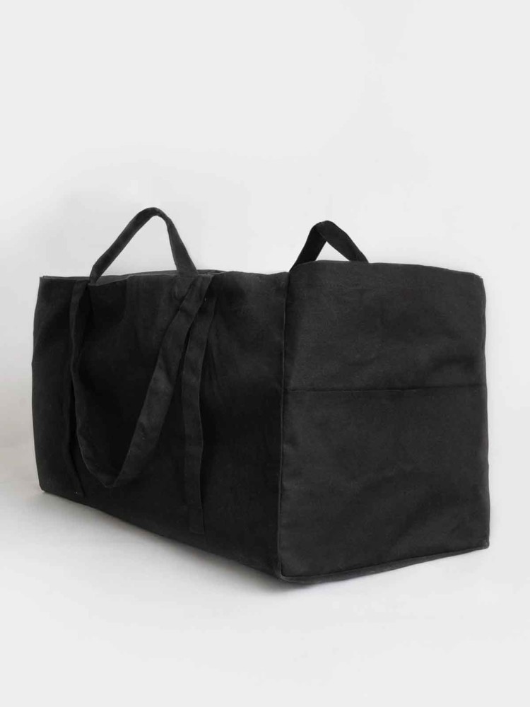 About large canvas bag in black