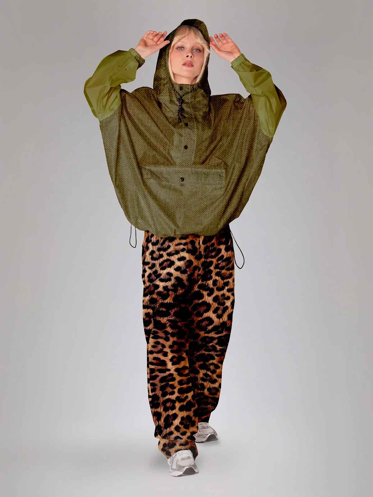 rainkiss anorak made of recycled plastic and 100% waterproof