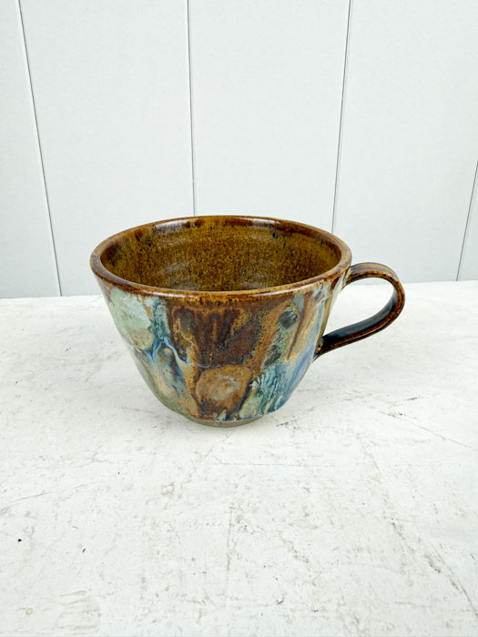 nerrebro ceramic eartk cup with handle in brown colors