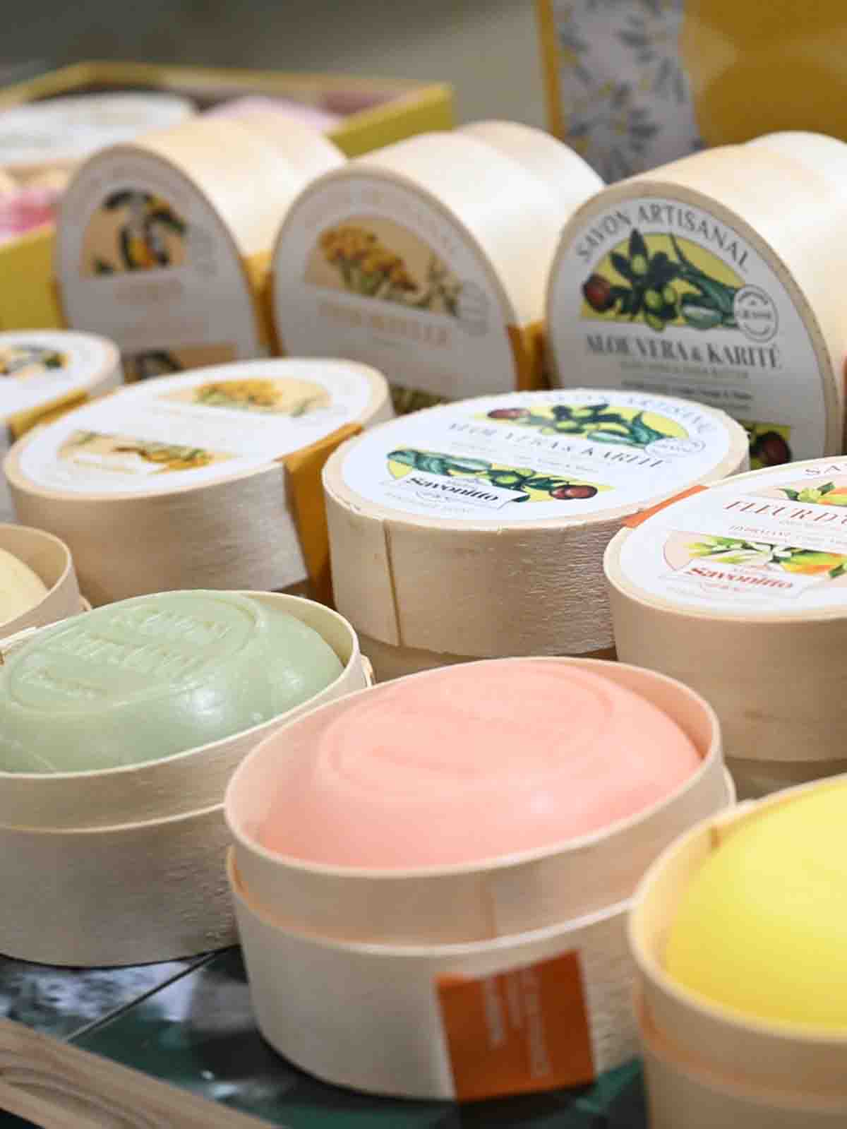 Alternative view of Soap in wooden box - Maritime sea breeze