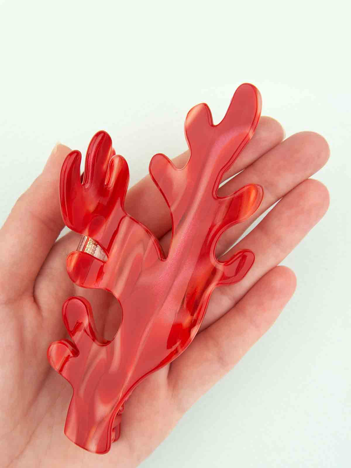 Hair clip - Red Coral