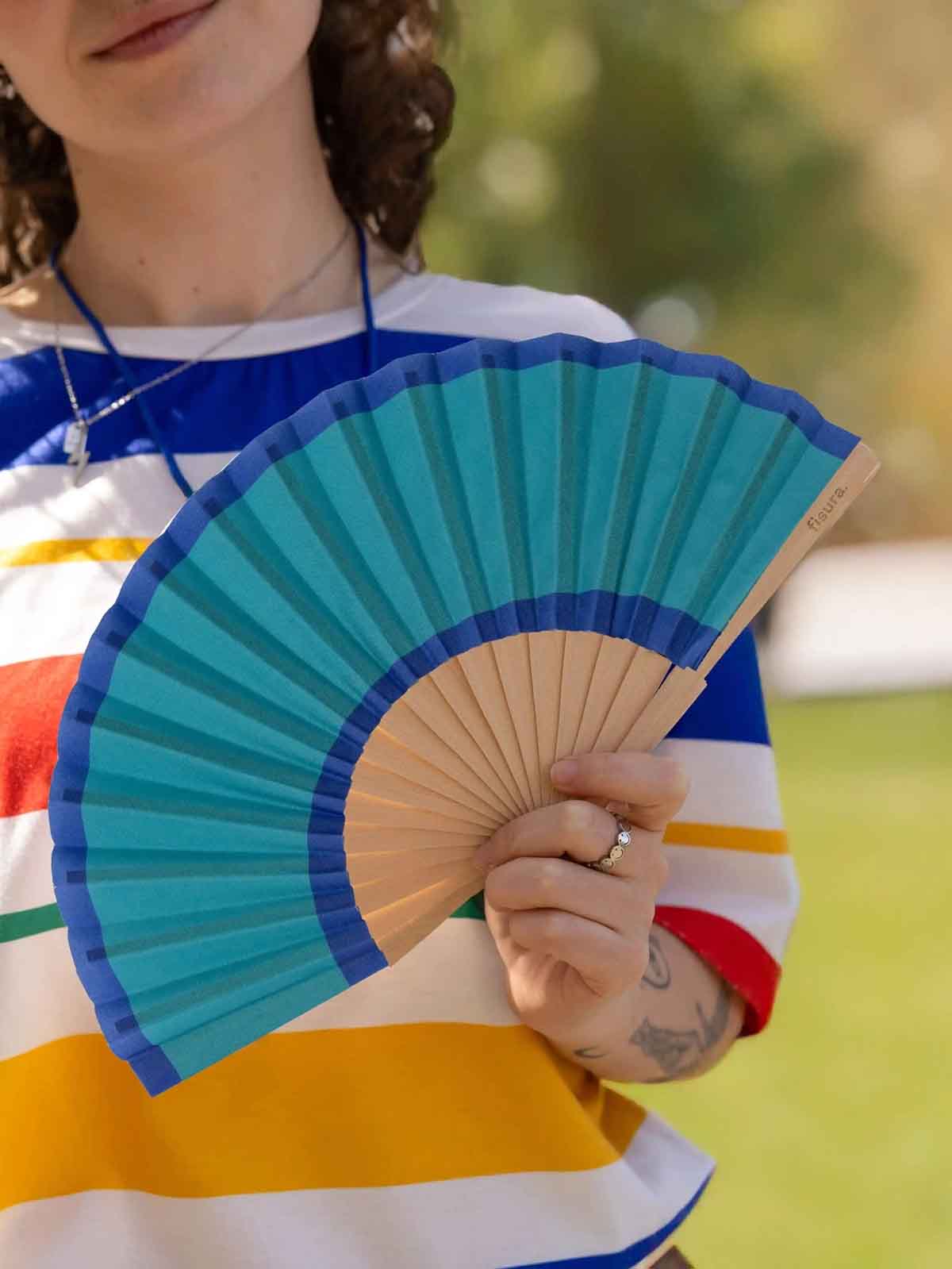 Alternative view of Fan & quot;mini& quot; - Turquoise with blue border
