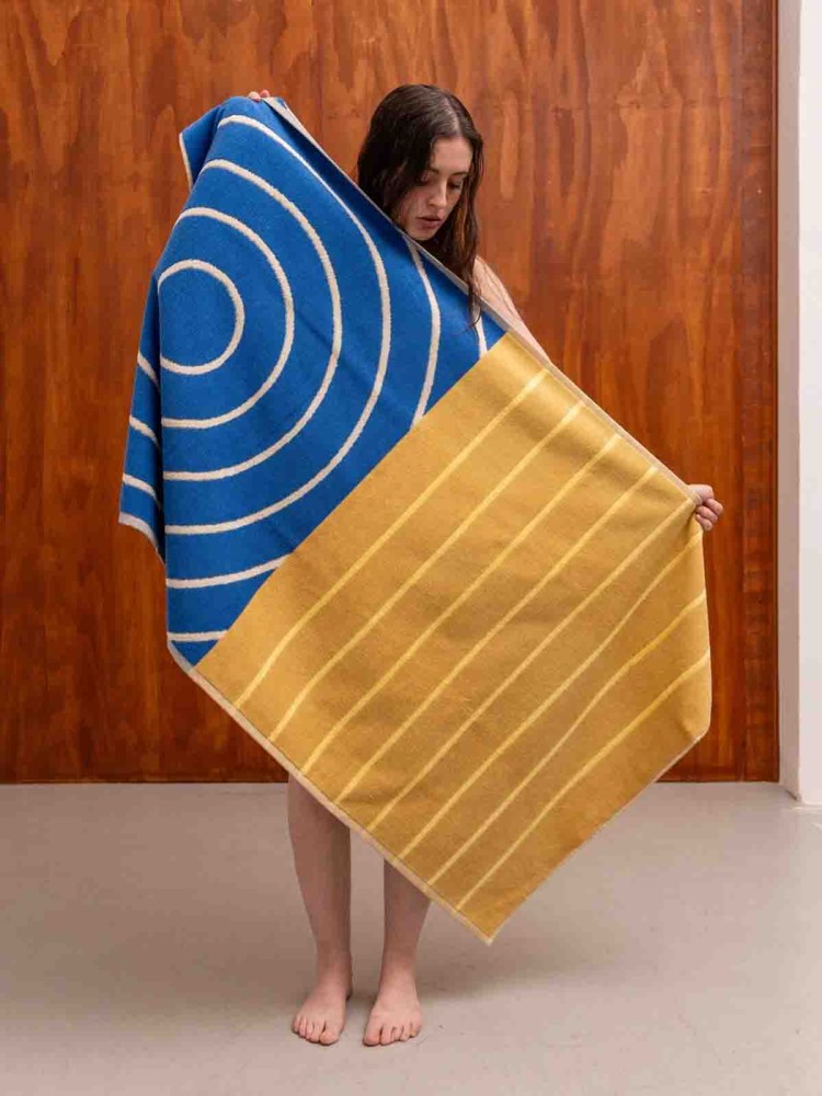 Towel 