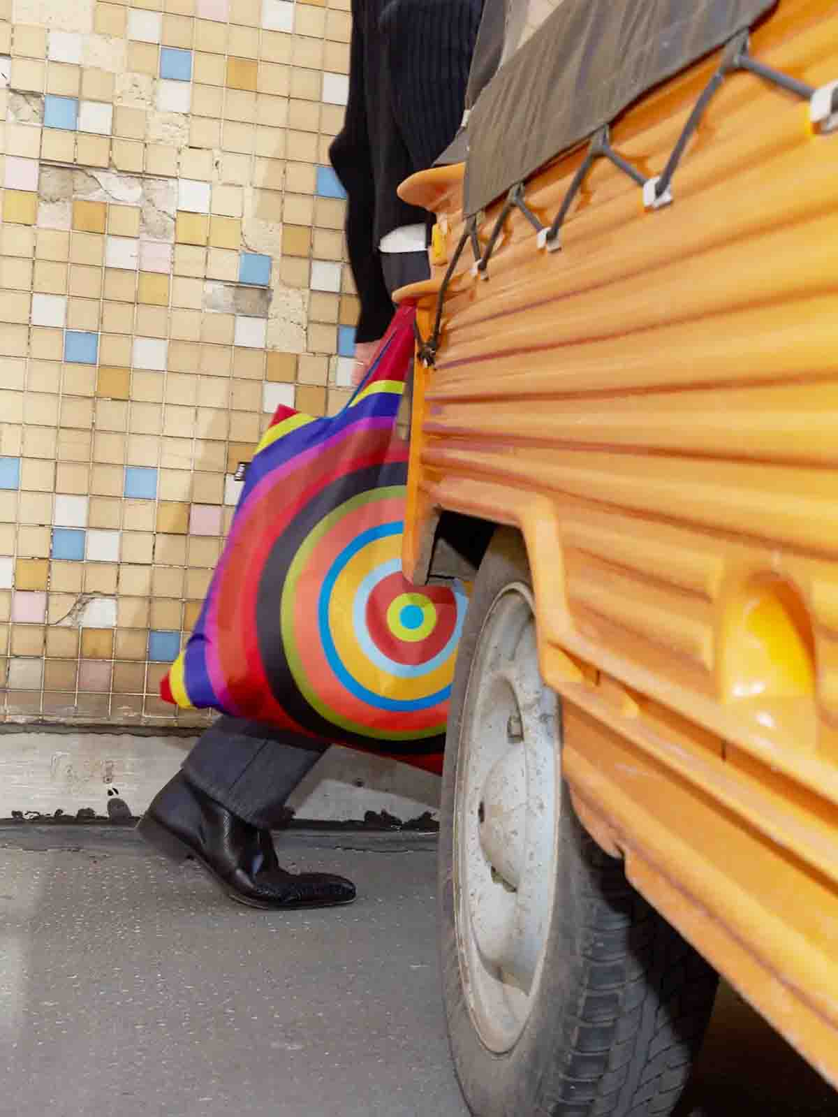 Alternative view of Shopping Networks - Colorful circles "Poul Gernes"