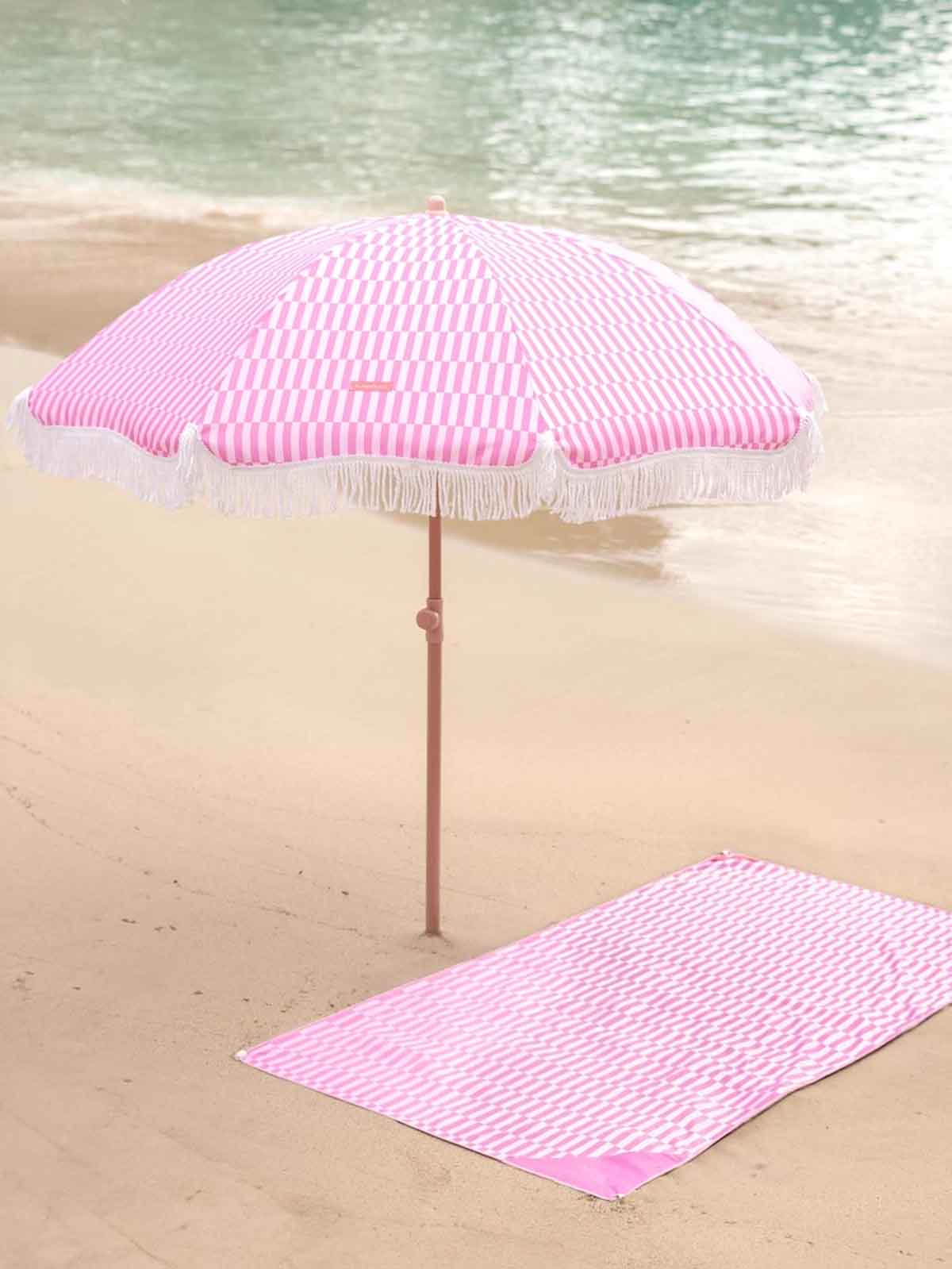Alternative view of Beach umbrella with UV protection - Striped pink