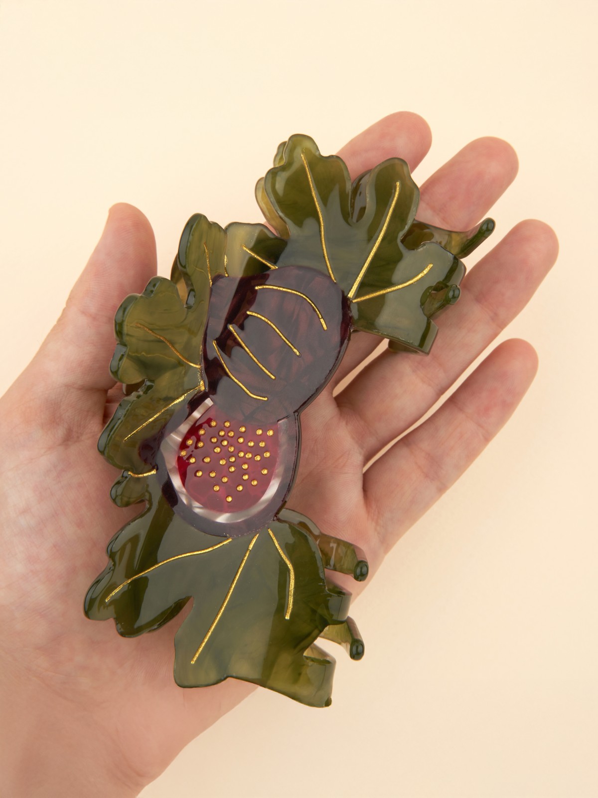Alternative view of Hair Clip (large) – Blades and Figs