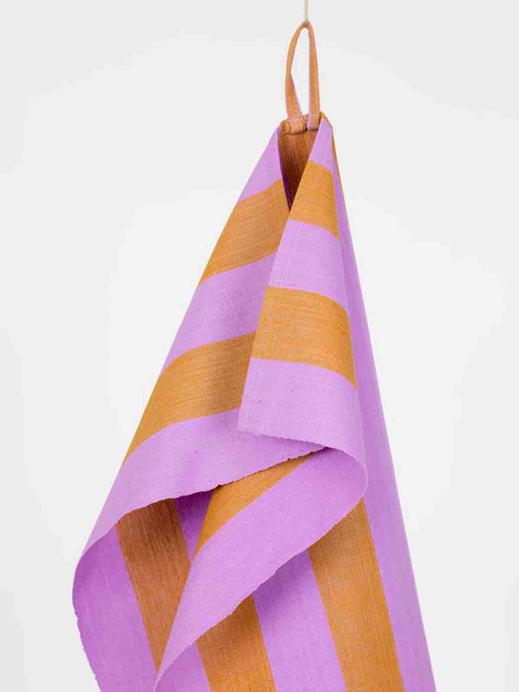 Tea towel with stripes -