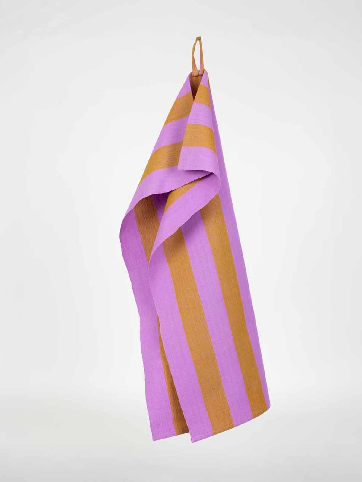 Tea towel with stripes - 