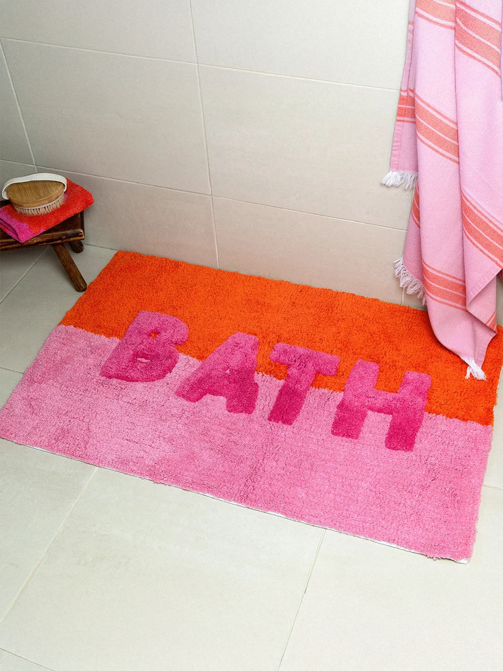 Alternative view of Bath Mat - Pink and Orange