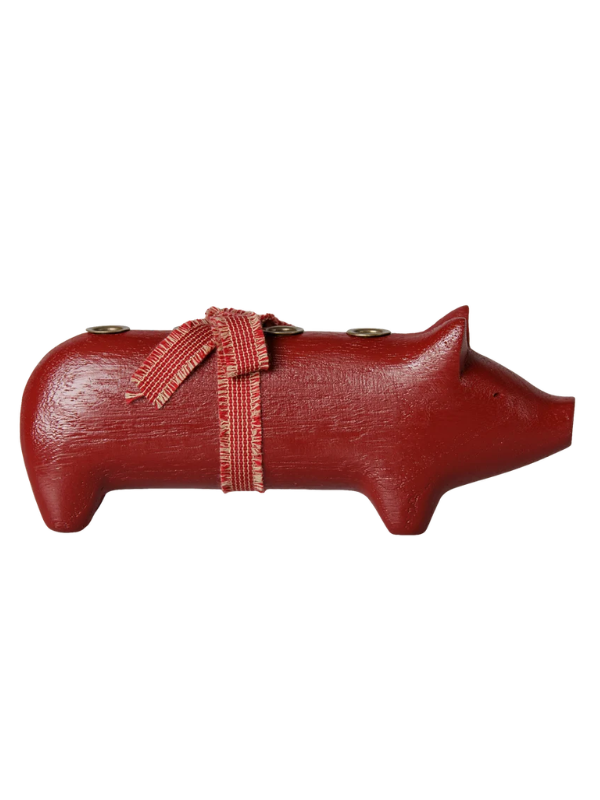 Alternative view of Advent's Candlestick - Between Pigs in Red