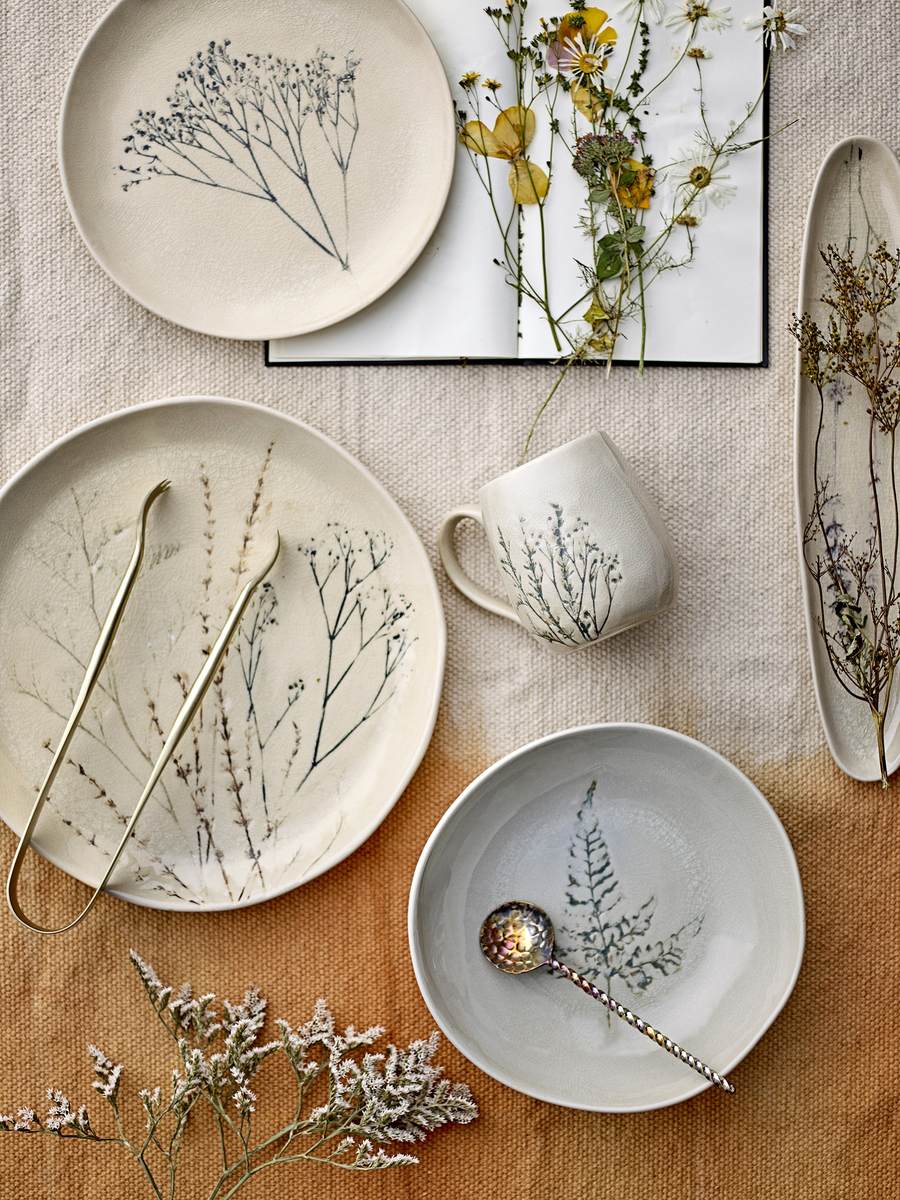 Serving tray
