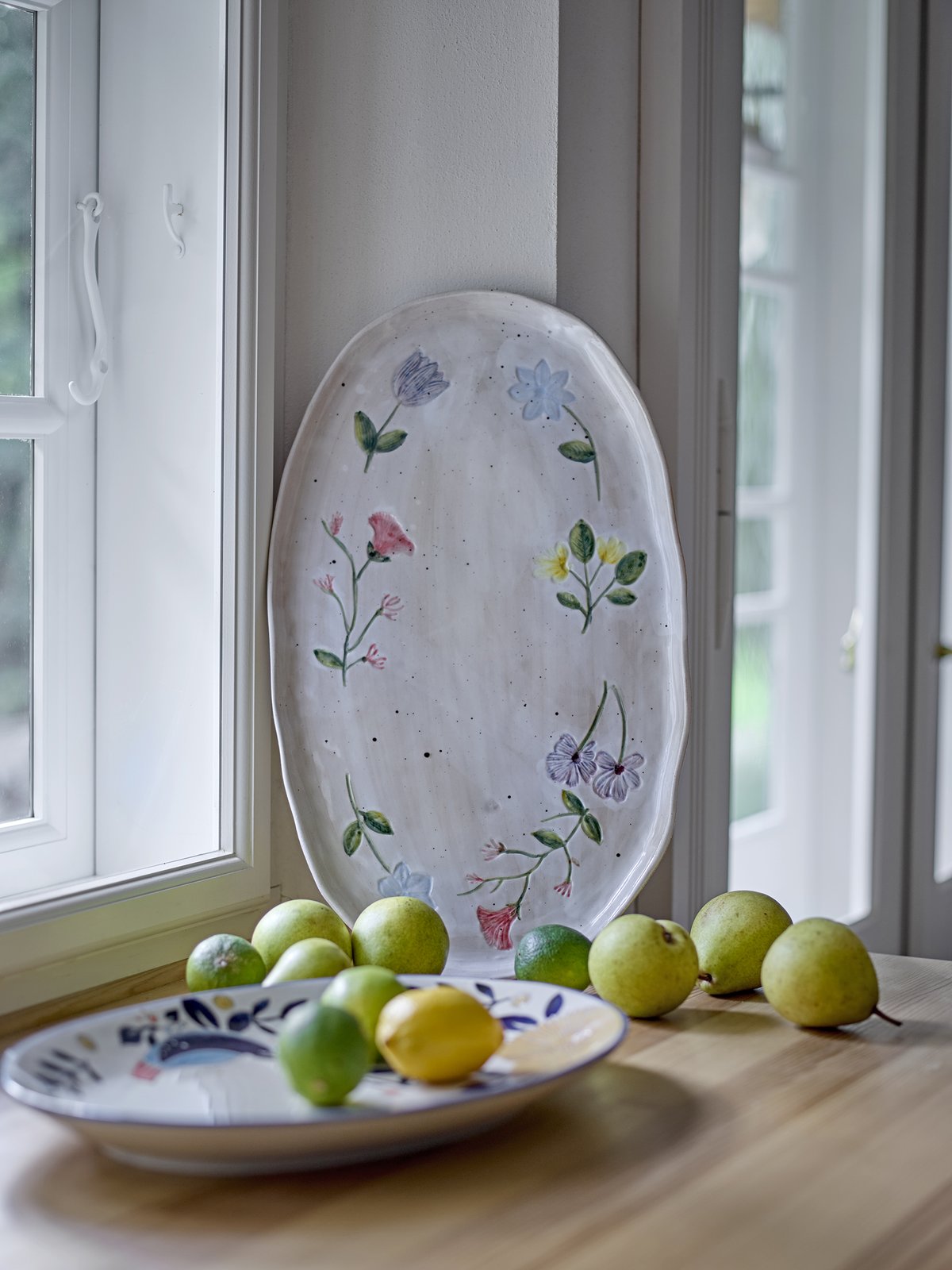 Alternative view of Serving Tray 