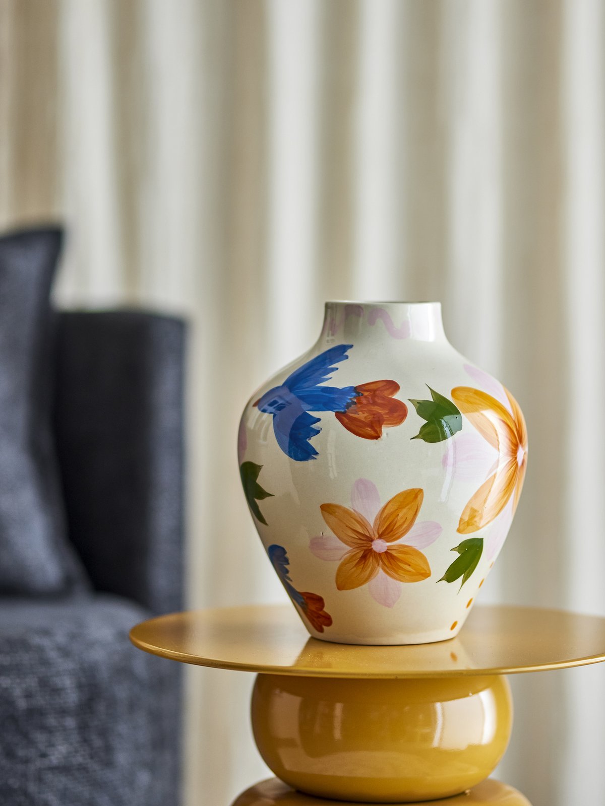 Alternative view of Vase 